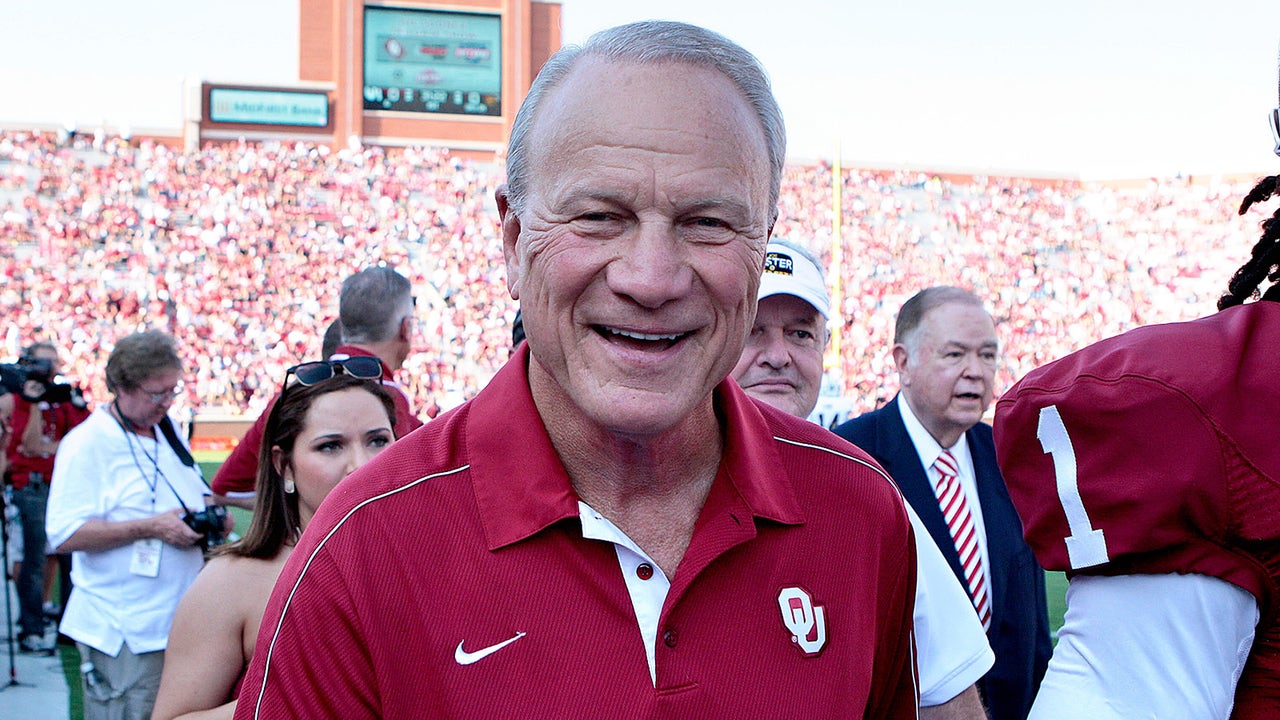 Now former coach Barry Switzer says he'd 'never recruit a white quarterback'